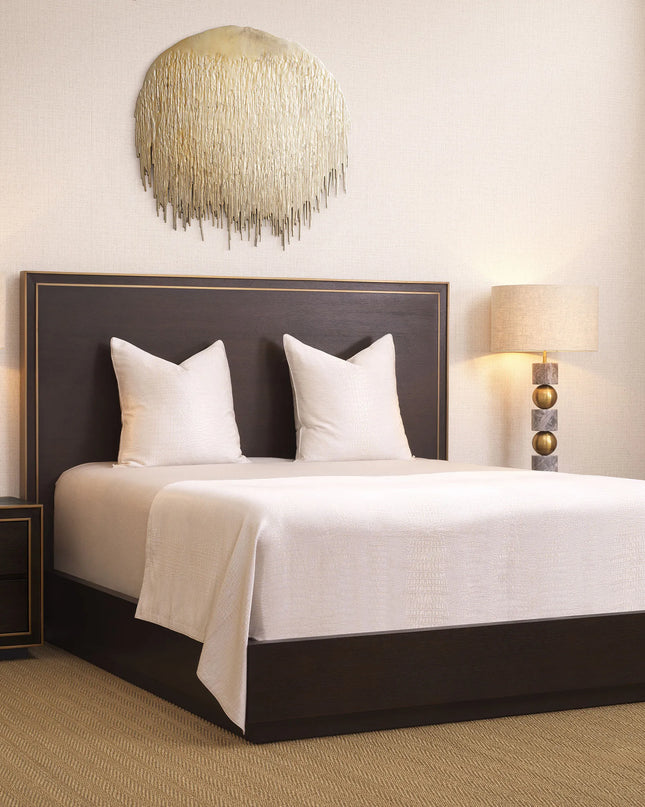 EICHHOLTZ | NIGHTSTAND CAMELOT
