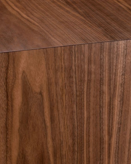 EICHHOLTZ | DRESSER CHARFORD