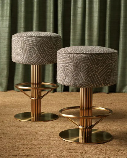 EICHHOLTZ | BAR STOOL CARLETON - CAMARI GREEN