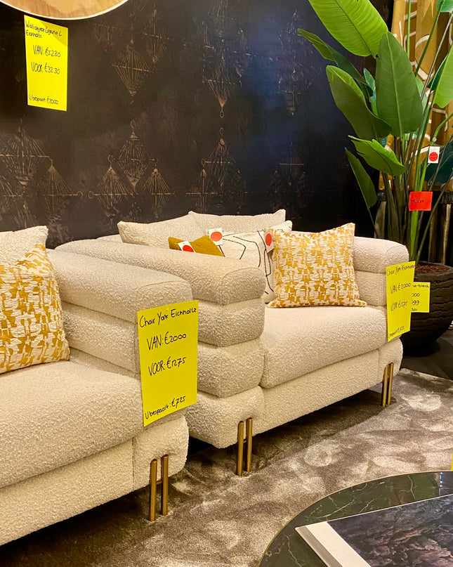 EICHHOLTZ | CHAIR YORK - BOUCLÉ CREAM- SHOWROOM ARTIKEL