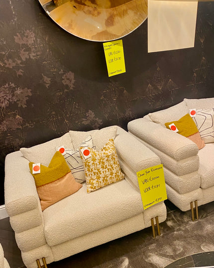 EICHHOLTZ | CHAIR YORK - BOUCLÉ CREAM- SHOWROOM ARTIKEL